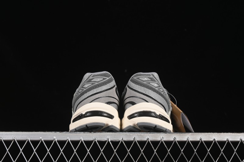 Asics Tiger GEL-1130 Outdoor Low-Top Casual Running Shoes - 1203A610-020