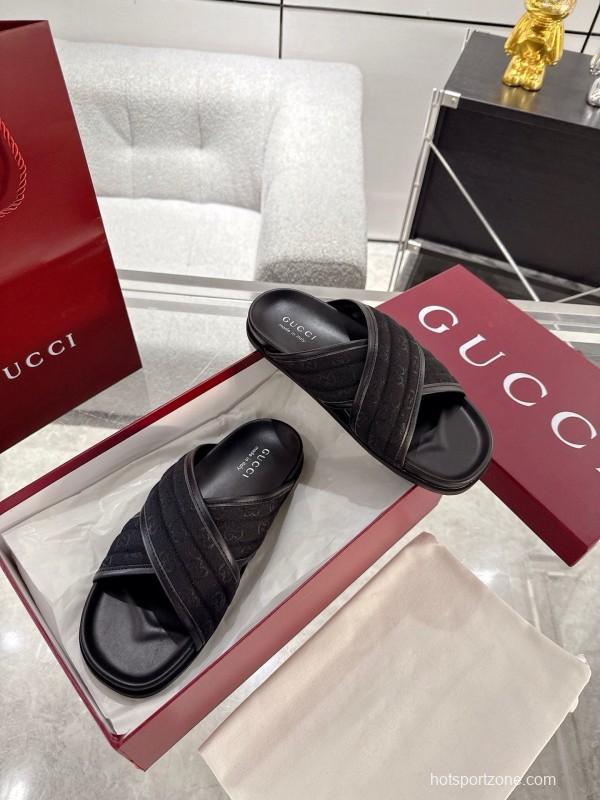 2025 Unisex Gucci Black Fabric Leather Slippers GG Embossed AS00240