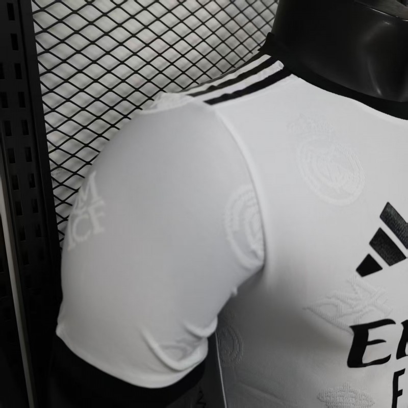Player Version 25/26 Real Madrid White Special Jersey