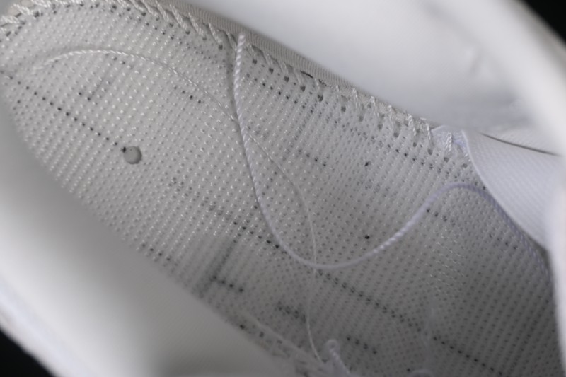 Nike SB Dunk Low Pro B Skate Shoes in Pale Ivory - HJ0367-100
