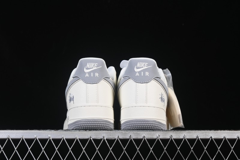 Nike Air Force 1 '07 Low Stussy Sneakers with Grey Swoosh and Full-Length Air Cushion - CS5288-040