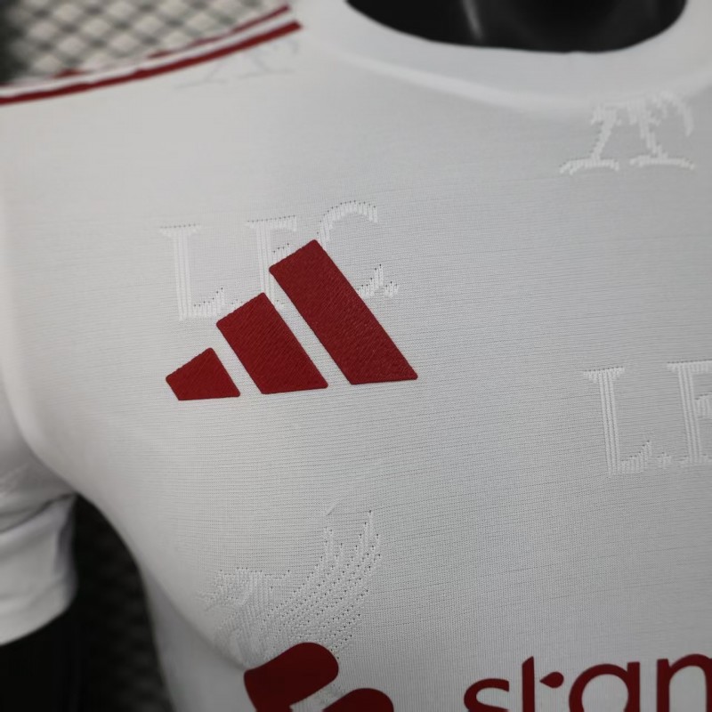 Player Version 25/26 Liverpool White Special Edition Jersey