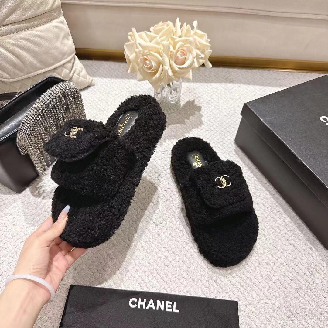 Chanel 2025 SS Slingback Loafers with Lock Buckle - LY00250