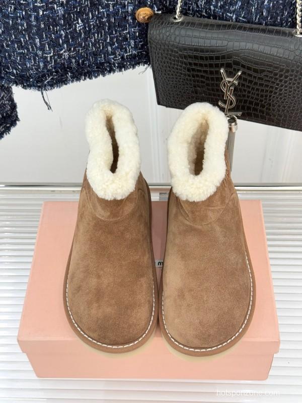 Miu Miu Retro Shearling Platform Snow Boots - KFY00300
