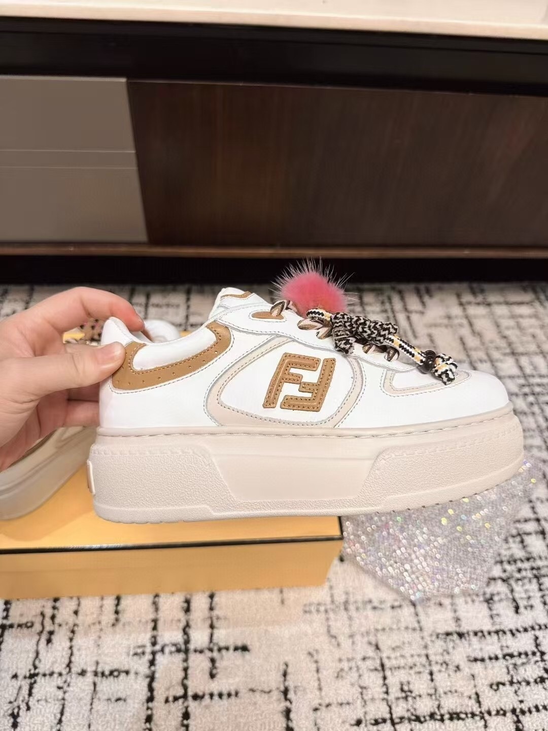 Fendi Match Series Platform Sneakers - KFY00320