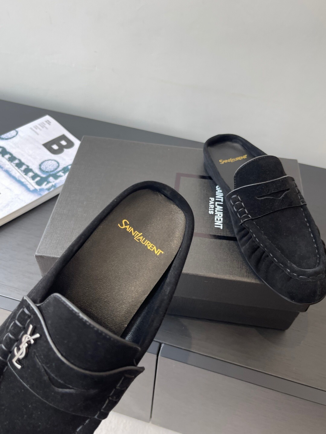 Saint Laurent Classic Loafer Mule Flat Shoes - KFY00320