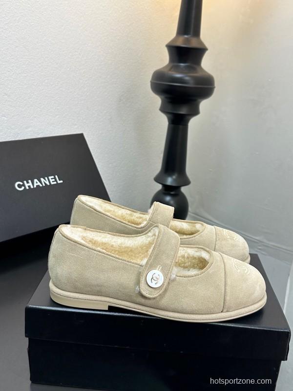 Chanel 2025 SS French Mary Jane Flat Shoes with Fur Trim - KFY00300