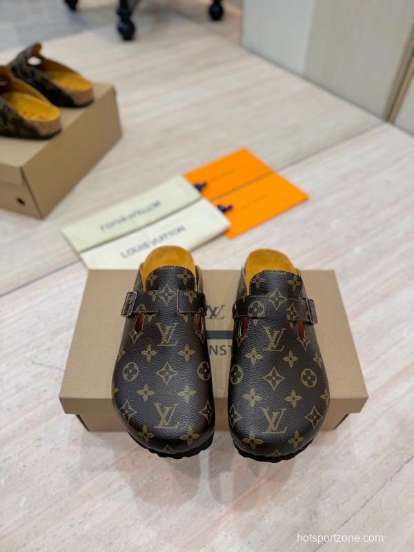 Louis Vuitton Boston Closed-Toe Soft Sole Mule Slippers - KFY00300