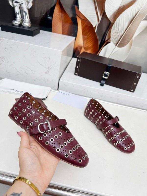 Alaia 2025/SS Perforated Ballet Flats - LY00320