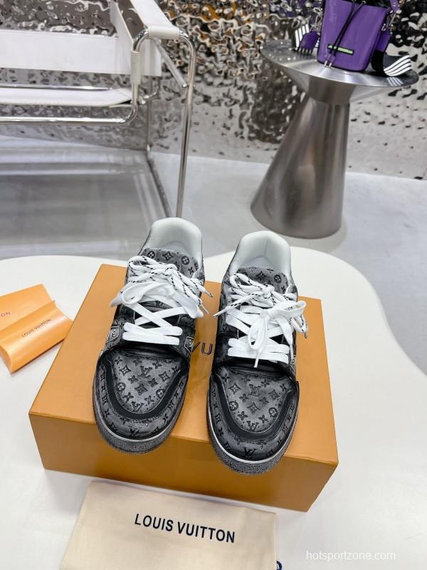 LV Trainer Basketball Series Washed Sneakers - LY00430