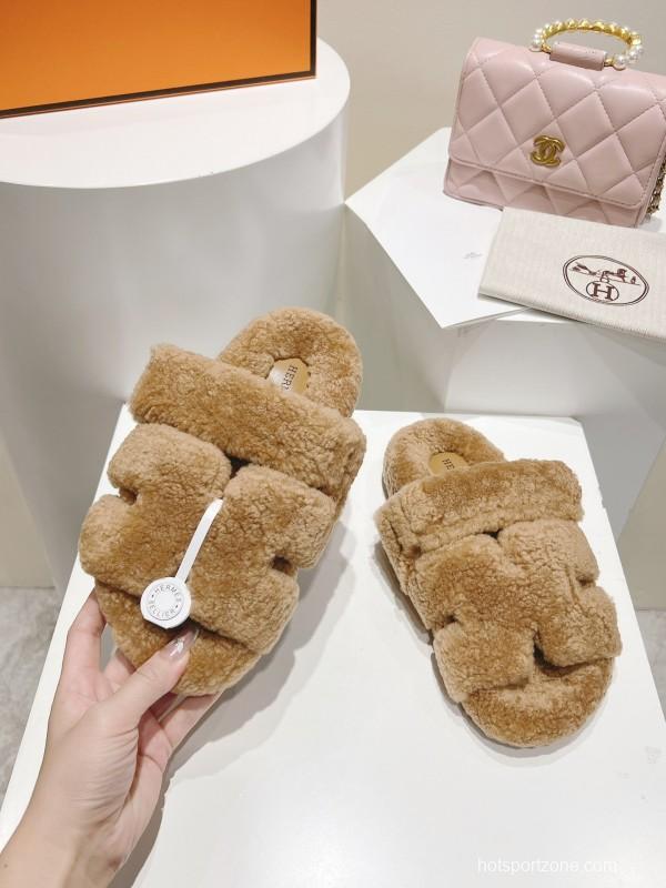 H Love Erjiu Full Wool Slippers with Slightly Curled Fur - LY00270