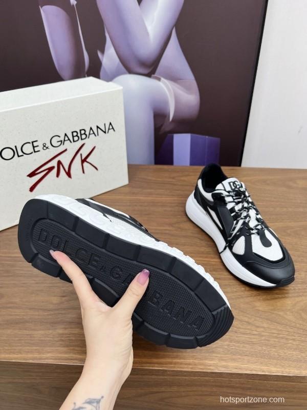 Dolce & Gabbana 2025 SS Casual Shoes with Exaggerated Fashion Style - AS00320