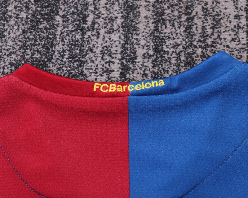 Retro Kids 06/07 FC Barcelona Home Jersey