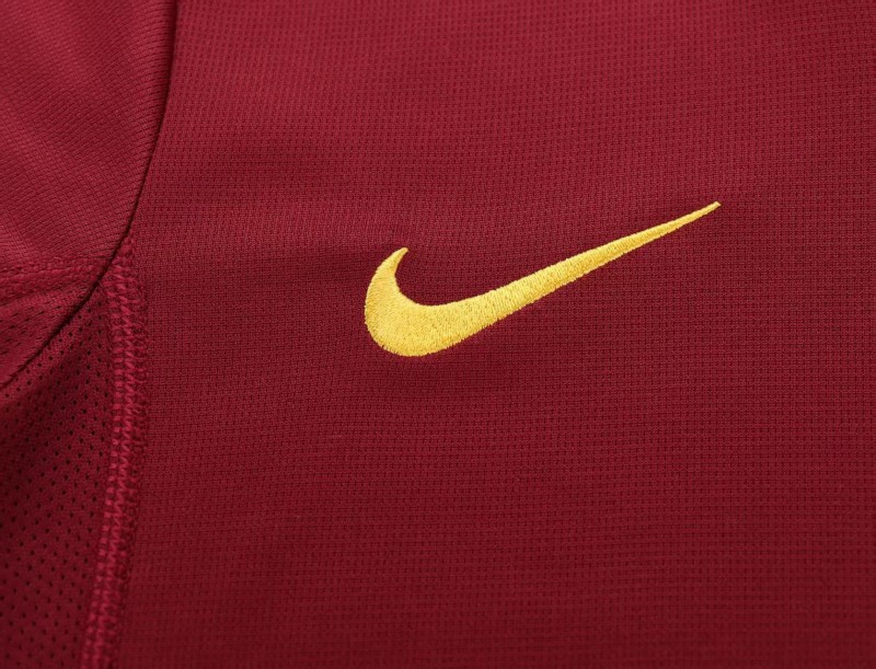 Retro Kids 2000 Portugal Home Jersey