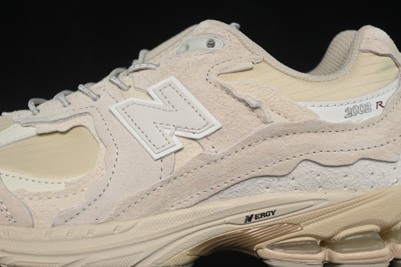 New Balance 2002 Retro Running Shoes with N-ERGY Cushioning - ML2002RDQ