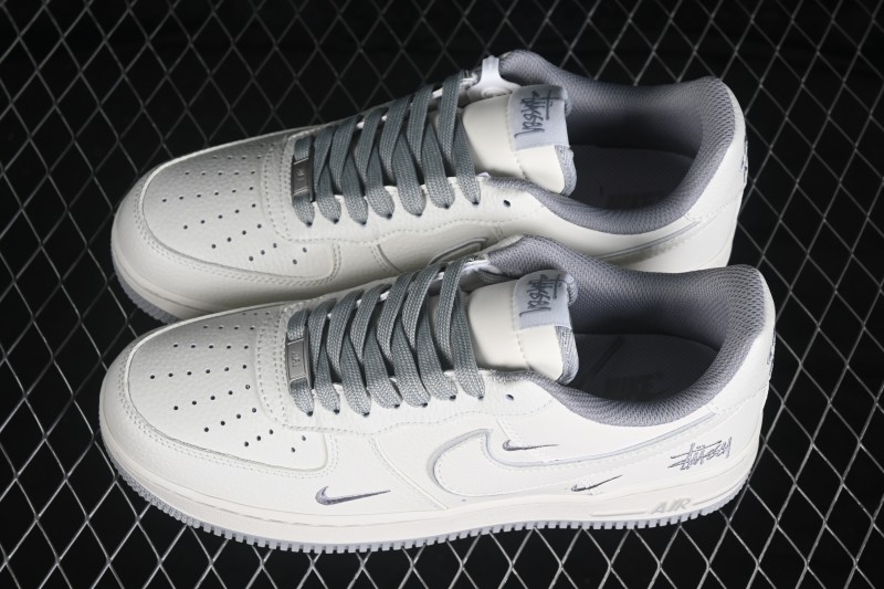 Nike Air Force 1 '07 Low Basketball Shoes with Full-Length Air Cushion - NH0601-603