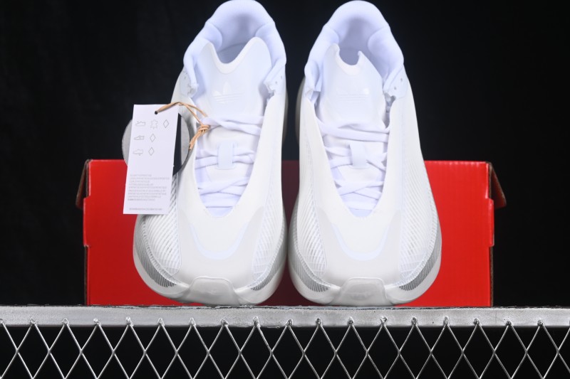 Adidas HyperBoost Edge M Running Shoes with Breathable Cushioning - LA6215