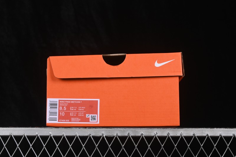 Nike Free Metcon 7 Training Shoes with Breathable Mesh and Flexible Cushioning - II7406-002