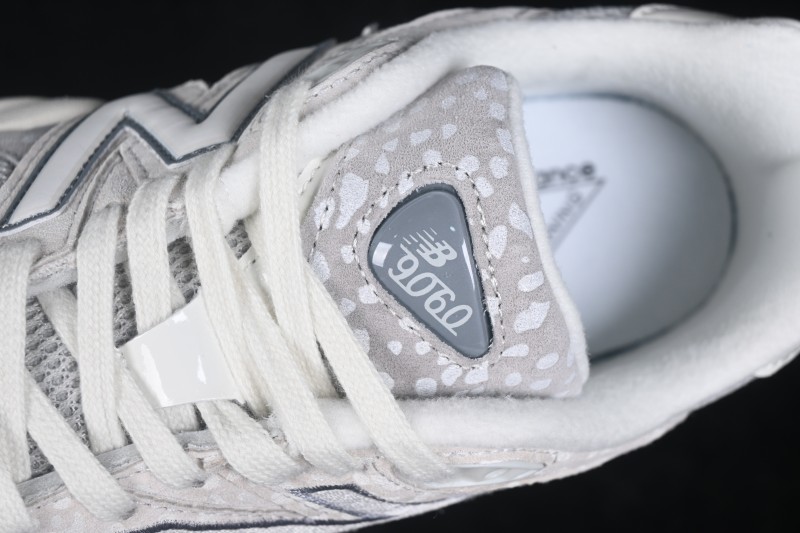 New Balance 9060 Retro Running Shoes with Suede and Mesh Upper - U9060GE