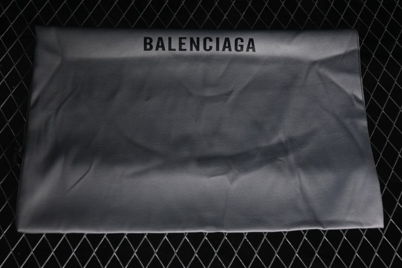 Balenciaga Triple S 2 Retro Running Shoes with Chunky Cushioning - WTRS21011