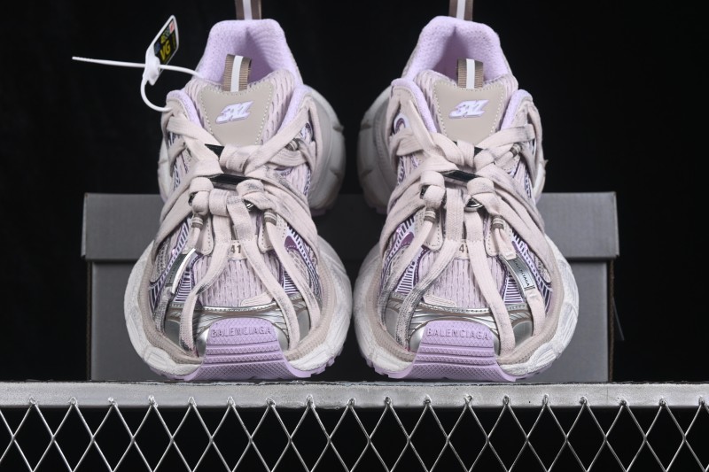 Balenciaga 3XL Extreme Laces Logo Running Shoes - W3XCH9250