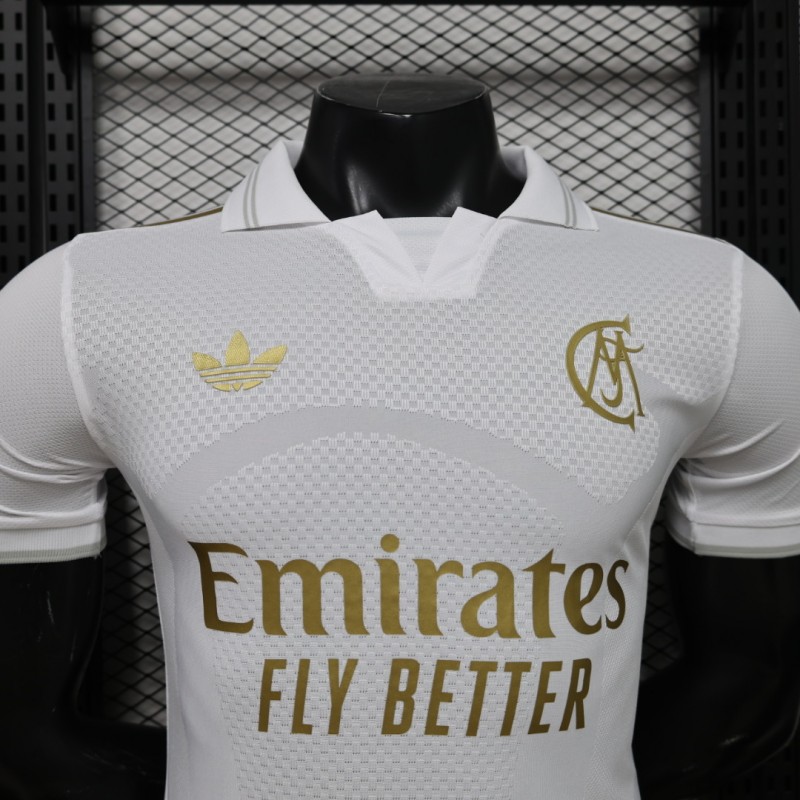 Player Version 26/27 Real Madrid Polo Collar Special Edition Jersey