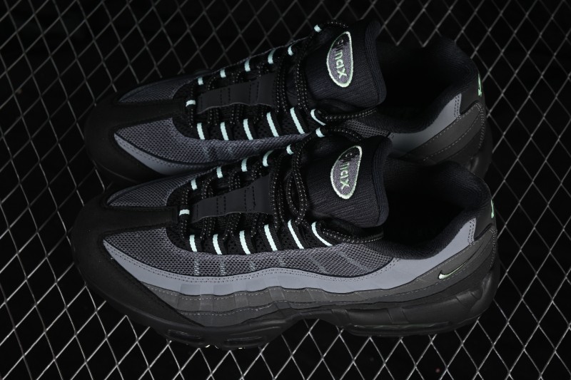Nike Air Max 95 Retro Running Shoes with Air Cushioning - HM0622-001