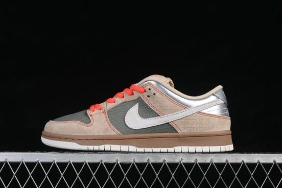 Nike SB Dunk Low Skateboarding Shoes with Premium Leather Construction - IB6206-701