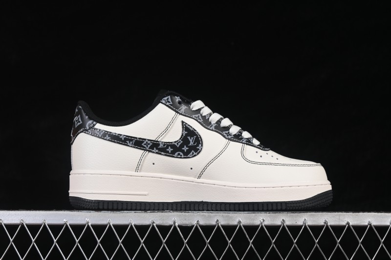 Nike Air Force 1 '07 Low Sneakers with Retro Floral Pattern - LV2288-002