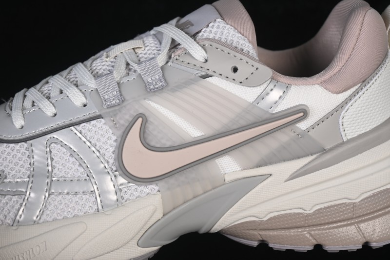 Nike V2K Run Retro Low-Top Running Shoes with Cushlon Foam and Shock Absorption - FD0736-011