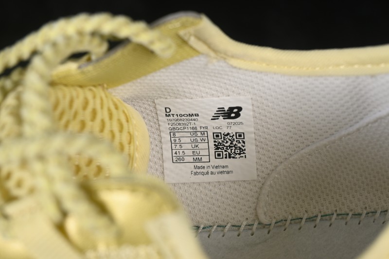 New Balance MT10 Series Minimalist Barefoot Lifestyle Running Shoes with Vibram Outsole - MT10OMB