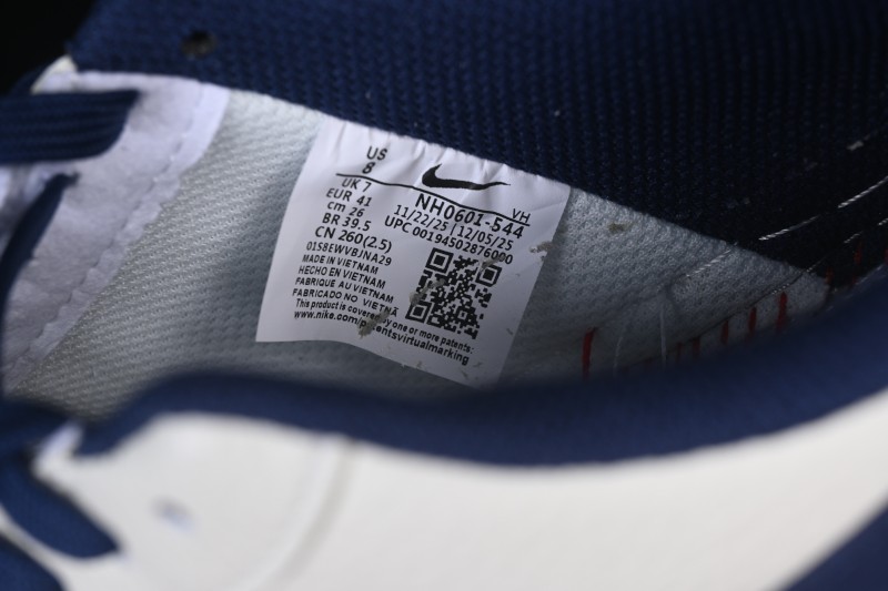 Nike Air Force 1 '07 Low Casual Sneakers with Classic Colorblocking - NH0601-544