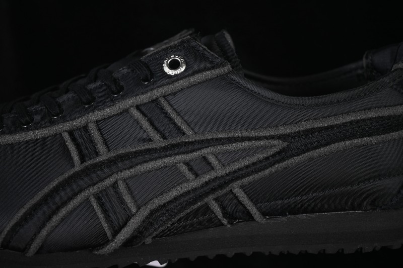 Adidas Running Shoes with Breathable Upper and Cushioned Sole - 1183C115-001
