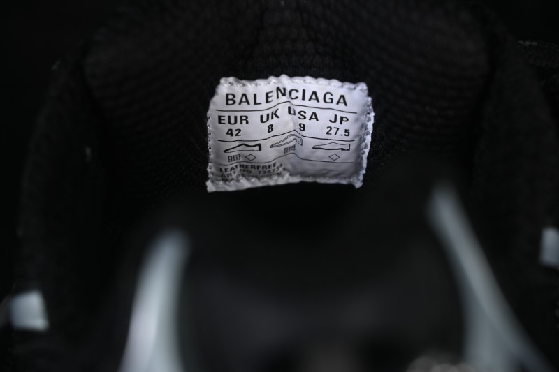 Balenciaga 3XL Charms Men Running Shoes with Cushioned Sole and Fashion-Forward Design - W3XCN1000
