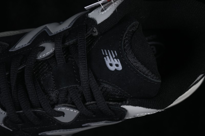 New Balance NB983 Series Retro Casual Running Shoes - U983LK