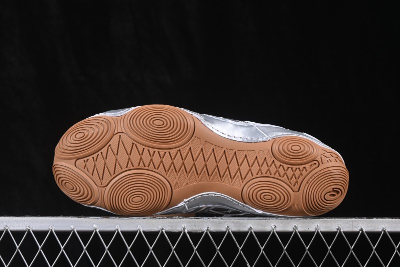 Asics Hypersync Retro Lightweight Breathable Thin-Sole Tennis Shoes - 1203A879-024