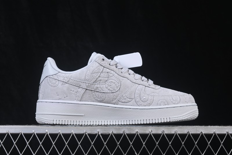 Nike Air Force 1 '07 Low Basketball Shoes with Full-Length Air Cushion - IO1259-002