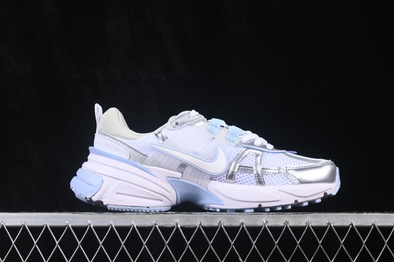 Nike V2K Run Retro Low-Top Running Shoes with Cushlon Foam Cushioning and Anti-Slip Sole - FD0736-119