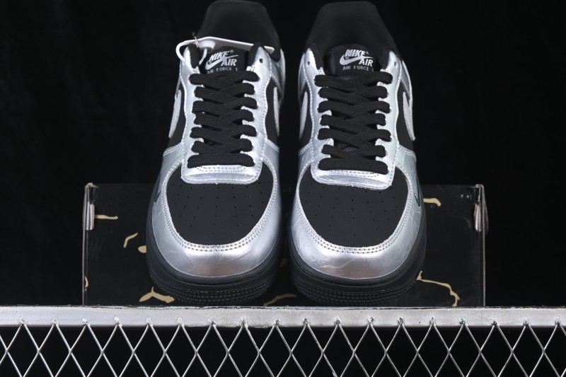 Nike Air Force 1 '07 Low Casual Skateboarding Shoes with Full-Length Air Cushion - RJ1988-008