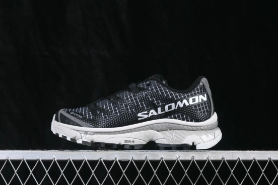 Salomon XT-4 GTX Outdoor Trail Running Shoes with GORE-TEX Waterproof Protection and Agile Chassis - 479534-33