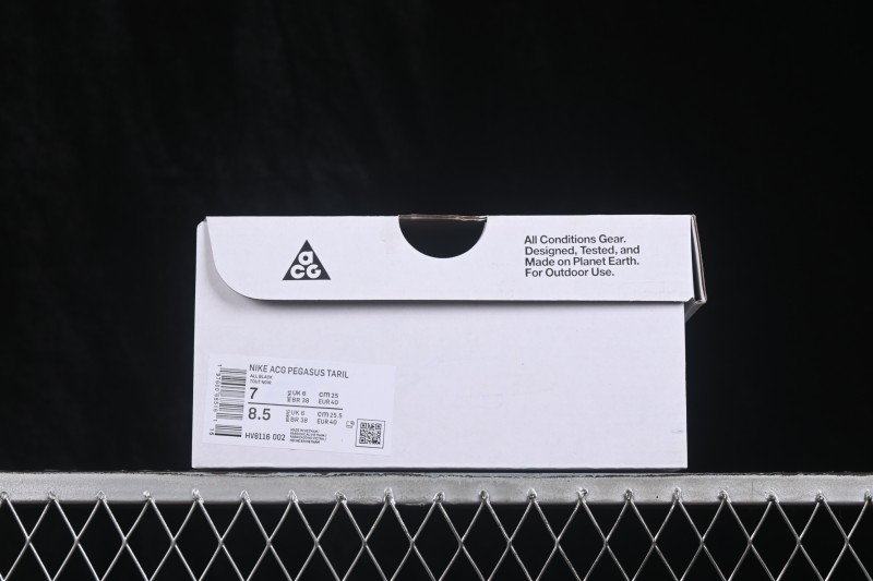 Nike ACG Pegasus Trail Running Shoes with Breathable Mesh and Cushioning Support - HV8116-002