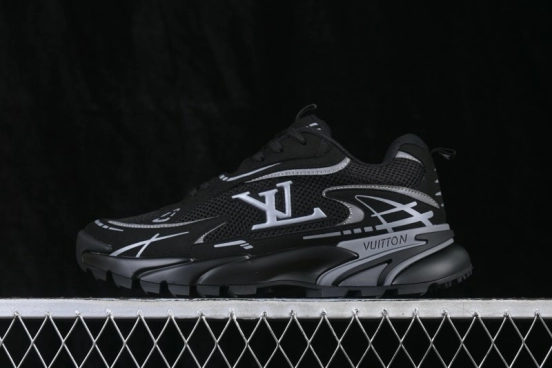 Louis Vuitton Tatic Runner Casual Running Shoes with Breathable Mesh and Lightweight Sole - Black