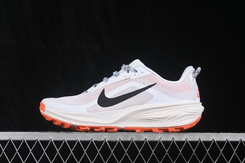 Nike ACG Pegasus Trail Running Shoes with Breathable Mesh and Cushioning Support - HV8121-103