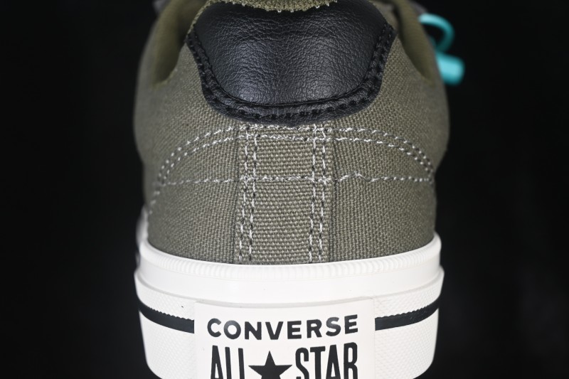 Converse Sport Casual Round-Toe Low-Top Canvas Shoes with Lace-Up Design - A12748C