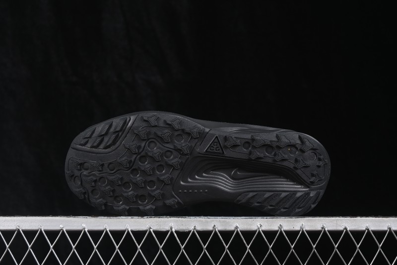 Nike ACG Pegasus Trail Running Shoes with Breathable Mesh and Cushioning Support - HV8116-002