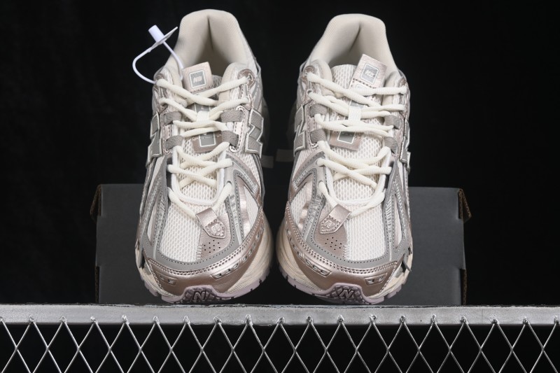 New Balance 1906 Retro Running Shoes with Breathable Mesh and T-Beam Arch Support - U19063VV
