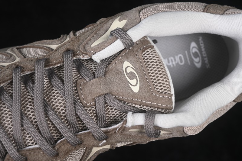 Salomon XT-Whisper Trail Running Shoes with Sensifit Technology and Contagrip Outsole - 479959-23