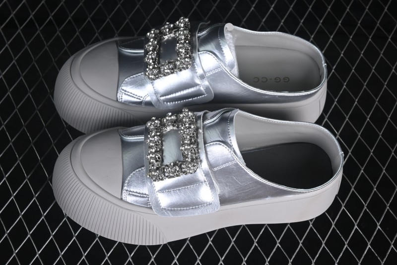 Goldengoose Casual Deichmann Training Lifestyle Shoes with Silver Accents - G26U4818B