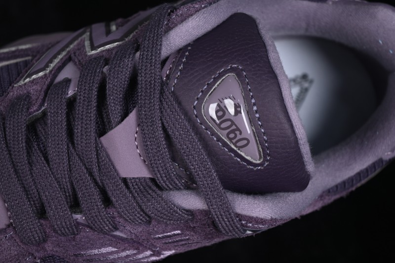 New Balance Retro Lifestyle Running Shoes with ABZORB Cushioning Technology - U9060ASI