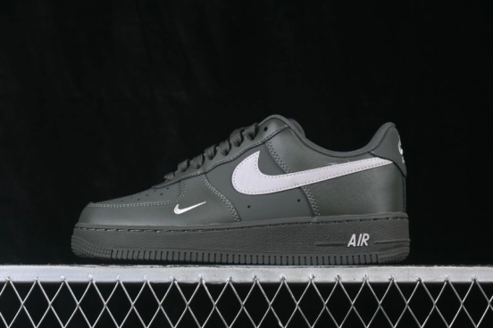 Nike Air Force 1 '07 Low Low-Top Casual Sneakers with Full-Length Air Cushion - IV5732-001